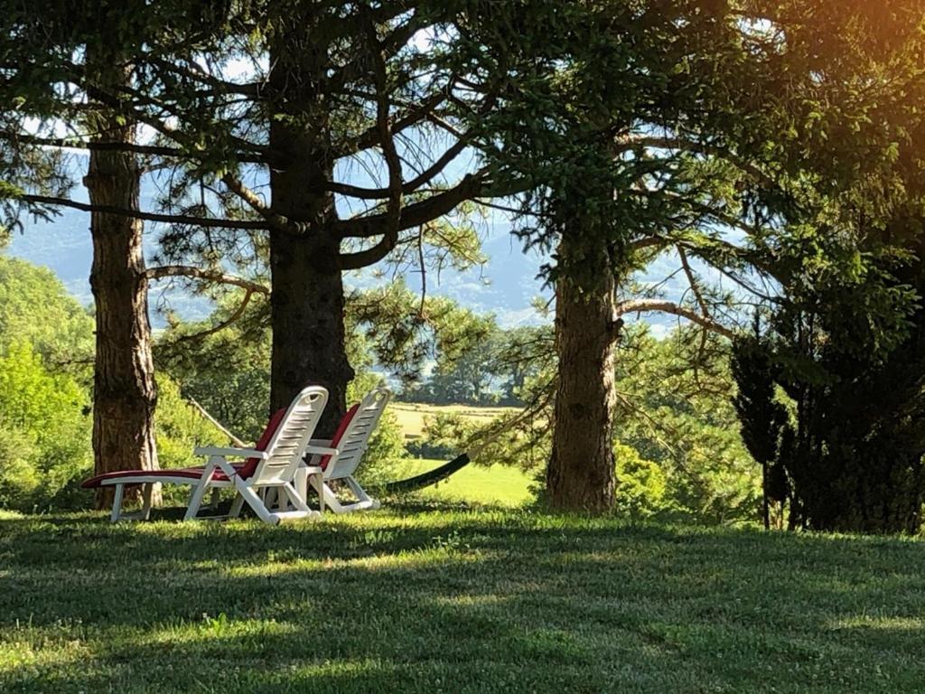 Weekend En Provence Bed & Breakfast Comps  ภายนอก รูปภาพ