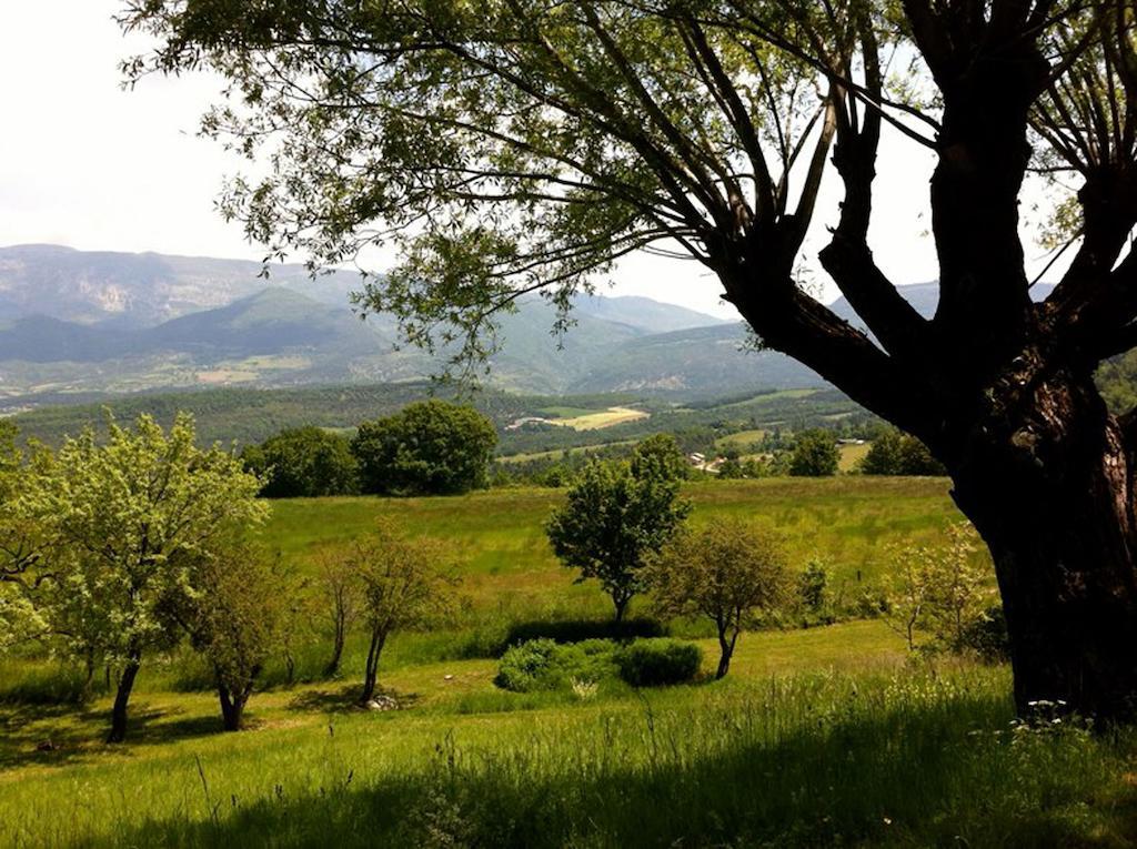 Weekend En Provence Bed & Breakfast Comps  ภายนอก รูปภาพ