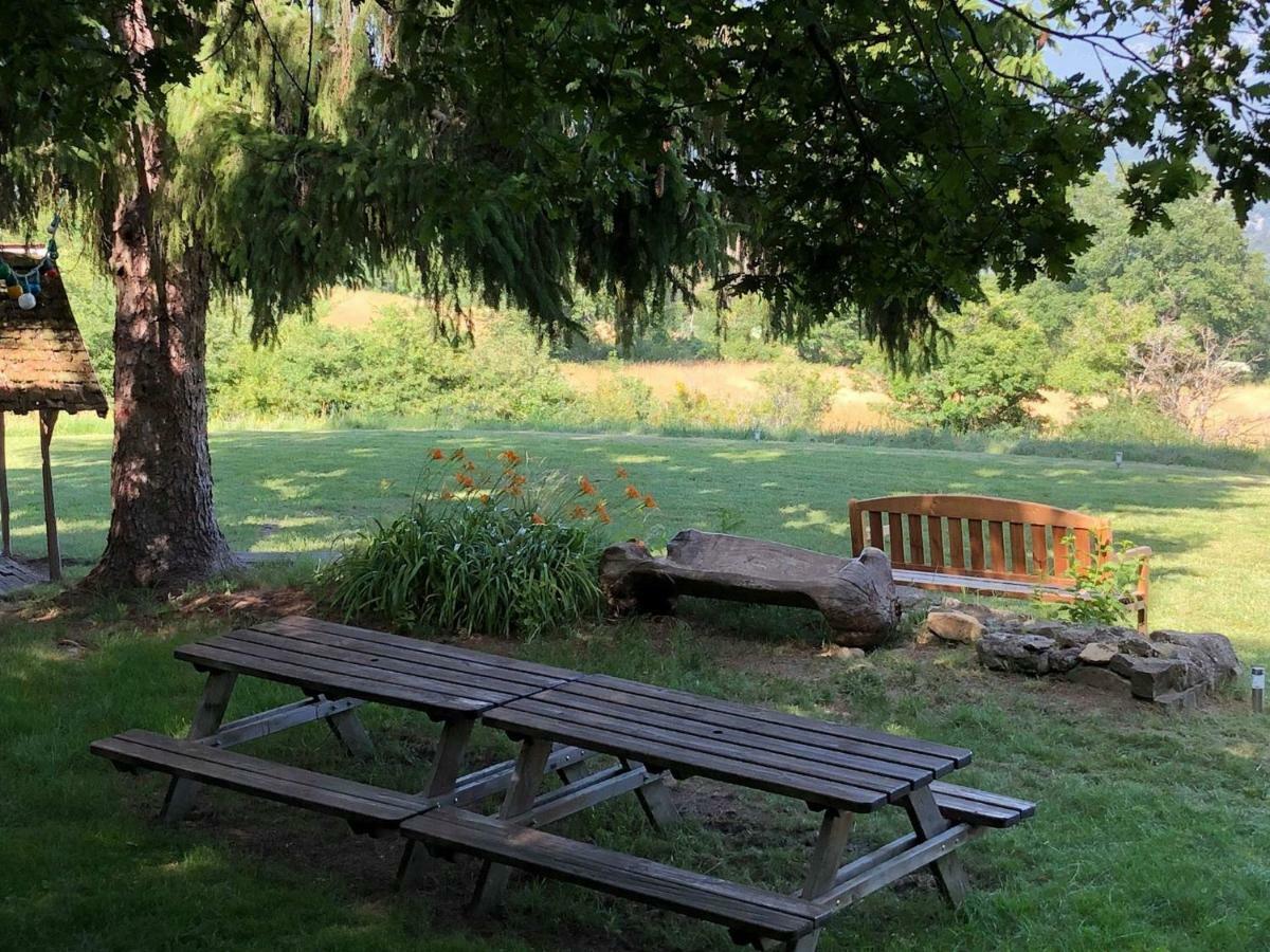 Weekend En Provence Bed & Breakfast Comps  ภายนอก รูปภาพ
